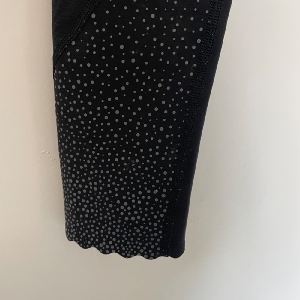 NWOT Lululemon leggings - Picture 3 of 9